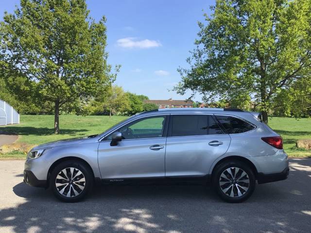 2017 Subaru Outback 2.5i SE Premium 5dr Lineartronic