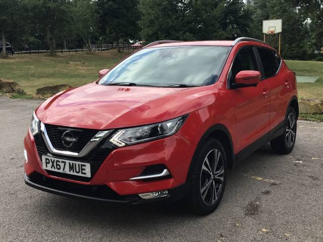 2017 Nissan Qashqai 1.2 DiG-T N-Connecta 5dr Xtronic