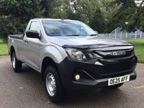ISUZU D-MAX 2025 (25) at Adams Brothers Isuzu Aylesbury