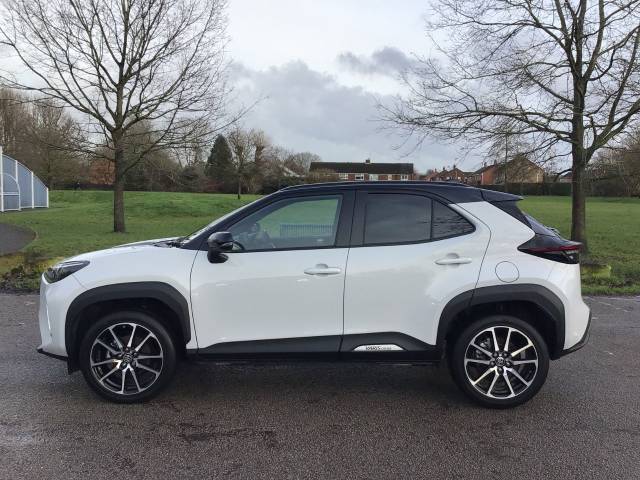 2023 Toyota Yaris Cross 1.5 Hybrid GR Sport 5dr CVT