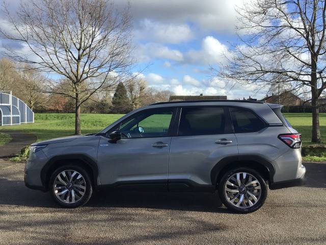 2025 Subaru Forester 2.0i e-Boxer Touring 5dr Lineartronic